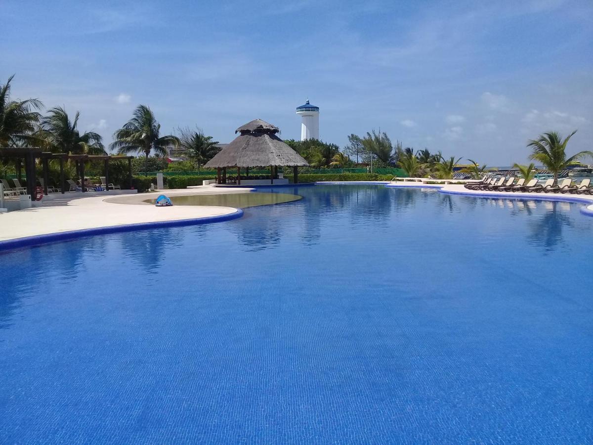 Апартаменти Swim The Caribbean & Work With A View Канкун Екстер'єр фото